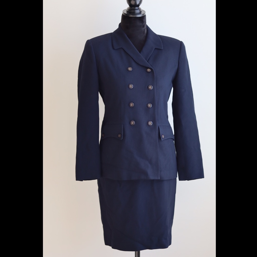 Vintage Women’s Navy Suit Size 2P